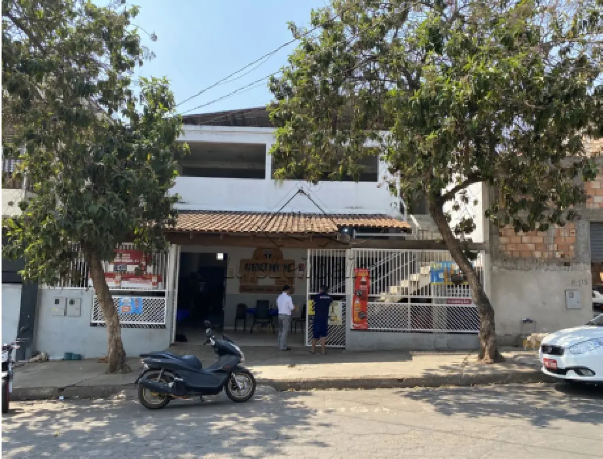 LOTE 002 - Ponto Comercial - Restaurante/Bar e Mercadinho - Parque Jussara