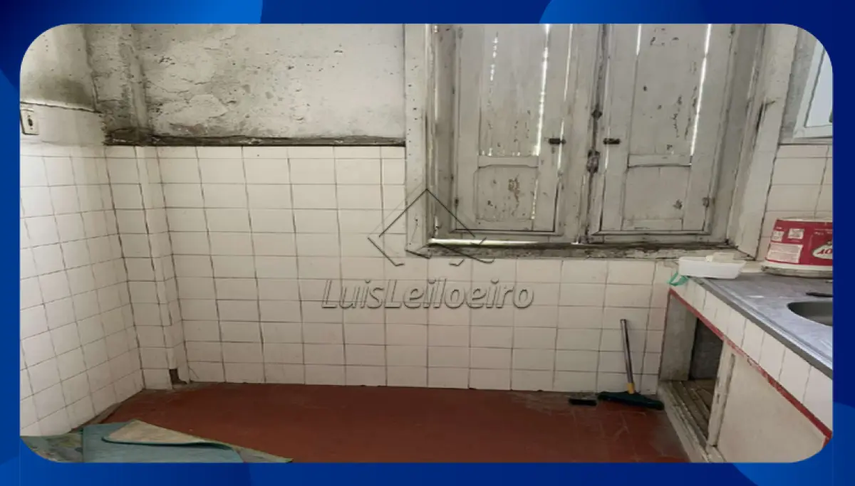 LOTE 064 - PRÉDIO RESIDENCIAL E COMERCIAL - Prédio residencial e comercial localizado na Rua dos Andradas, nº 141, Rio de Janeiro/RJ, possuindo 3 pavimentos, com área total construída de 264,00m².