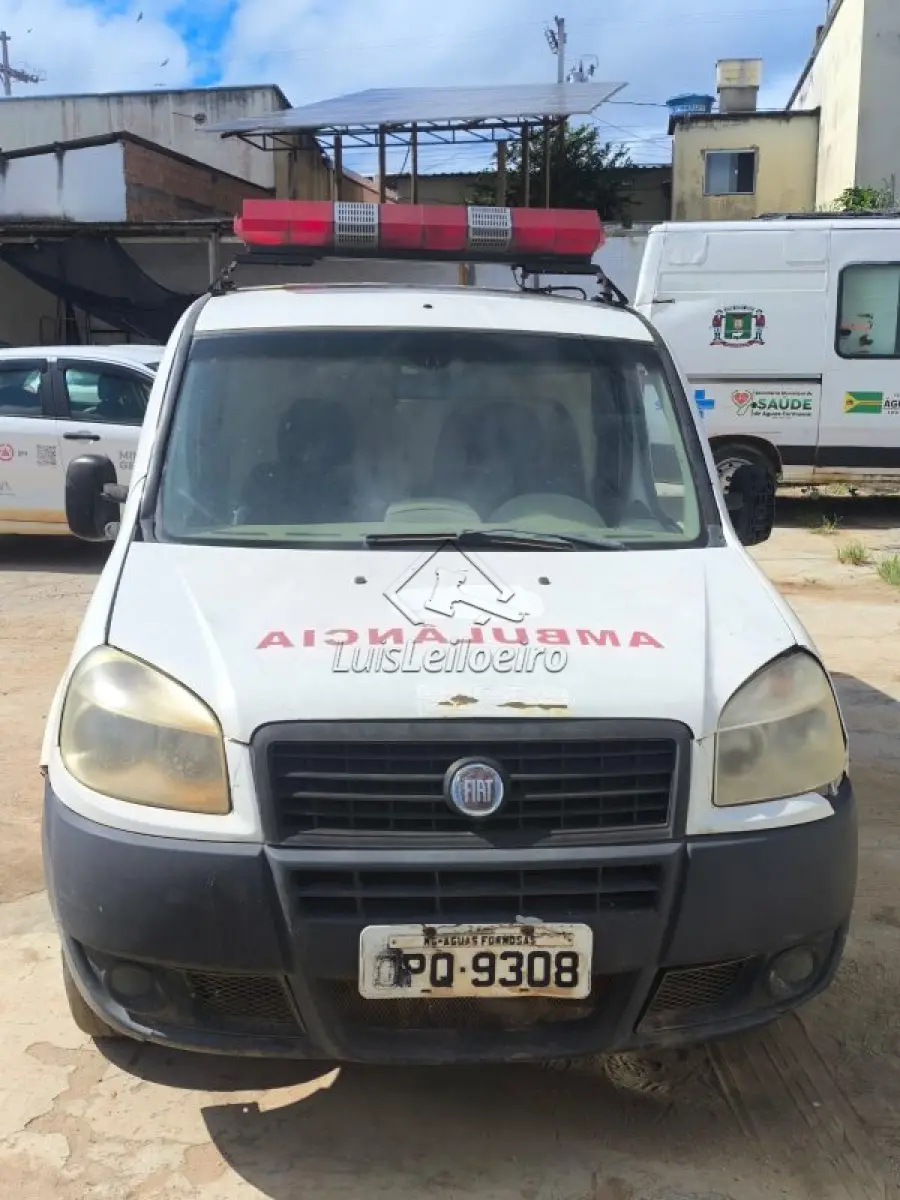 LOTE 025 - FIAT/DOBLO ROTAN AMB2/1.4/2013