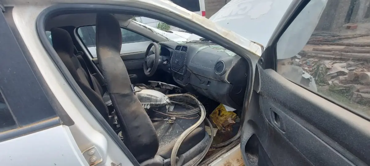 LOTE 014 - RENAULT/KWID ZEN 10MT/2022