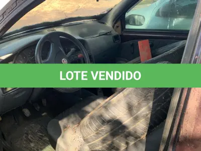 LOTE 000 - Fiat Strada, Fire 2003