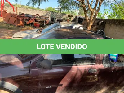 LOTE 000 - Fiat Strada, Fire 2003