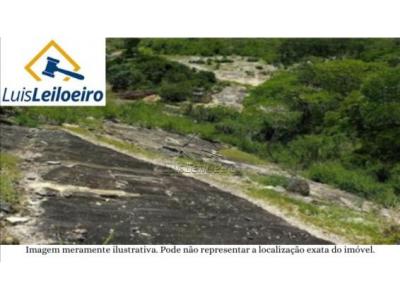 LOTE 0508 - 04 hectares de área rural do total de 168,91 hectares, localizada no Córrego Tibuna, Lufa, município de Novo Cruzeiro/MG. Área com pastagens.