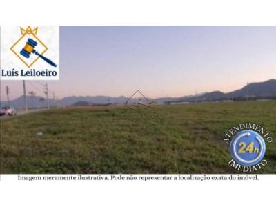 LOTE 0101 - Um Lote de terreno 05 da quadra 26, localizado no Loteamento Bairro das Nações, situado na Avenida República da Grécia, Campina Grande/PB, medindo 16 metros de frente por 30 metros de fundos.