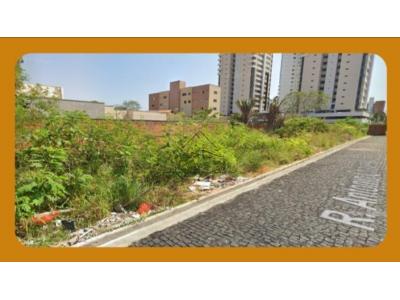 LOTE 00562 - 02 LOTES DE TERRENOS DE NÚMEROS 104 E 104-A, RUA ANTONIO CHAVES, BAIRRO NOIVOS, TERESINA/PI. COM ÁREA DE 900M².