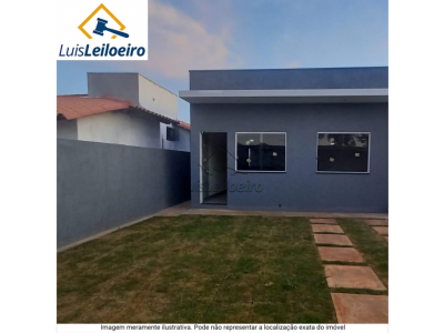 LOTE 001 - O percentual de 35% (trinta e cinco por cento) do imóvel urbano  constituído pela casa residencial “b”, situada no endereço: Rua Pêssego, nº 196,  Residencial Bom Pastor, Santana do Paraíso, Ipatinga/MG, que possui dois quartos,  sala conjugada com a cozinha, banheiro, garagem no térreo, sacada, e uma pequena  area de serviço.