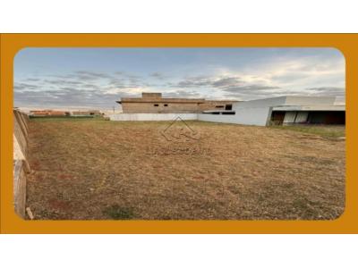 LOTE 014 - TERRENO URBANO PROPRIO PARA CONSTRUÇÃO, NA ÁREA DENOMINADA DISTRITO INDUSTRIAL, ARARIPINA/PE. COM ÁREA DE 4.000,00M²
