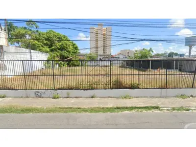 LOTE 00718 - Uma casa residencial, situada nesta Capital, à Av. João Pessoa, hoje Av. da Universidade antes Capistrano de Abreu, de nº 3.365, estilo bangalô, nesta Cidade.