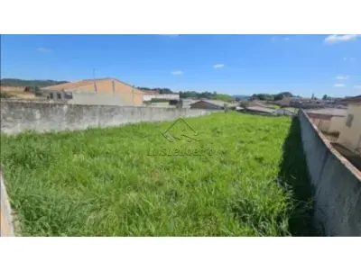 LOTE 01030 - TERRENO URBANO REGULAR COM ÁREA DE 800M²