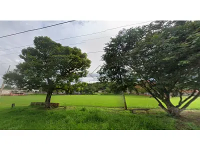 LOTE 001 - Imóvel Industrial ,  Avenida Flora, 621 , Três Coraçôes, Minas Gerais .