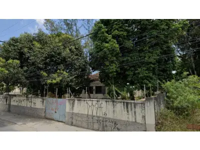 LOTE 0040 - Av. Dr. José Rufino, 2393