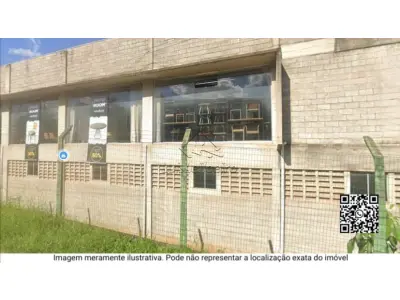 LOTE 0081 - Imóvel situado a Avenida Benedito Alves Narazareth, 413, denominado Área H, no lugarejo de Campos Pires.