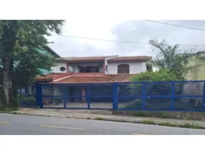 LOTE 0277 - IMOVEL RESIDENCIAL DO TIPO SOBRADO RESIDENCIAL, NA RUA EDU CHAVES, Nº 40, BAIRRO JARDIM BELA VISTA, SANTO ANDRÉ/SP, COM 355 M² DE ÁREA CONTRUÍDA, SEGUNDO INFORMAÇÕES OBTIDAS JUNTO Á PMSA, SOBRE TERRENO DE 424,30 M²