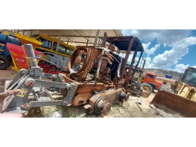 LOTE 009 - PATROL NEW HOLLAND RG140B/