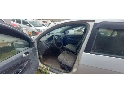 LOTE 013 - VW/NOVO VOYAGE 1.6 COMF/2013