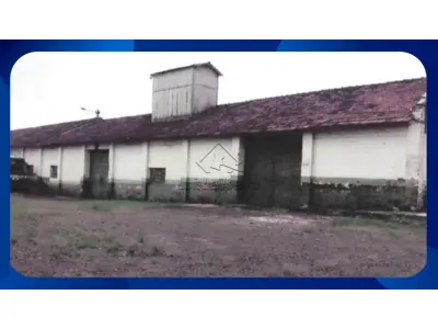 LOTE 000 - CASA - Área de terreno de 3.172,50m², Rua Dr. Francisco Abreu Sodré, nº 337, Santa Cruz do Rio Pardo/SP