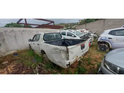 LOTE 008 - MMC/L200 TRITON 3.2 D/2013
