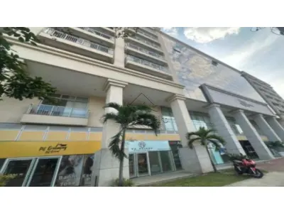 LOTE 0685 - SALA COMERCIAL - Sala comercial número 327, situada em prédio comercial conhecido como Fórum Empresarial da Taquara, com aproximadamente 30,00m², localizada na Estrada dos Bandeirantes, 470, Jacarepaguá, Rio de Janeiro/RJ.