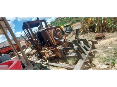 LOTE 009 - PATROL NEW HOLLAND RG140B/