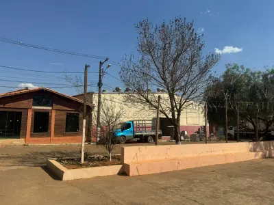 LOTE 001 - Imóvel Industrial ,  Avenida Flora, 621 , Três Coraçôes, Minas Gerais .