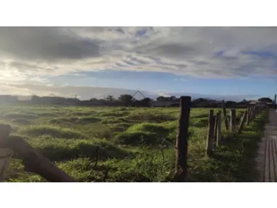 LOTE 000 - TERRENO - Fração de 83.333,32 m² dos Lotes nº 26 e nº 10, localizado no município de Erechim/RS