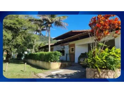 LOTE 0281 - IMÓVEL DE ALTO PADRÃO, ERGUIDO SOB N° 05, DA QUADRA N, DO LOTEAMENTO DENOMINADO JARDIM COSTA AZUL, LOCALIZADO NA RUA FORMOSUM, N° 31, BAIRRO DA PRAIA DURA, UBATUBA/SP, PERFEZENDO UMA ÁREA DE 730,70M²