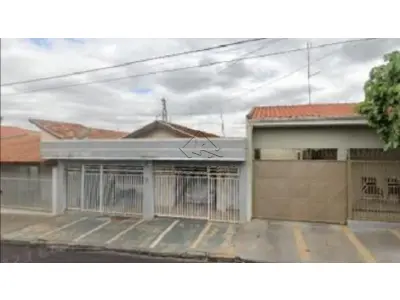 LOTE 000 - 1/6 de um lote localizado na Rua Antônio Cardoso, nº 239, bairro Centro, Novo Horizonte (SP)