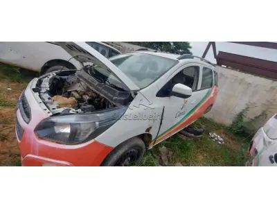 LOTE 015 - CHEV/SPIN 1.8L MT LTZ/2015