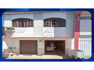 LOTE 000 - IMÓVEL RESIDENCIAL - Com dois pavimentos e garagem, localizado na Rua Domingos Martins, 453 ou 460, Vila Capixaba, Cariacica/ES. Área total do terreno de 150,00 m² e área construída de 350,00 m²