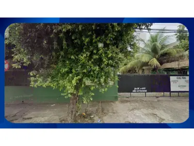 LOTE 008 - GALPÃO + ESTACIONAMENTO - RUA JK 647