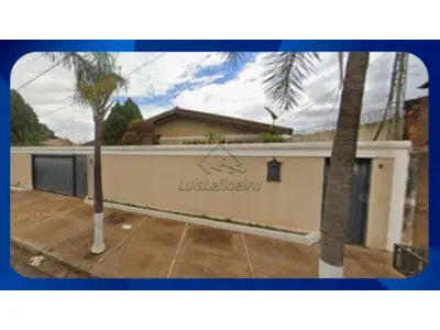 LOTE 109 - CASA - Rua Hely Jarbas Souza Nogueira, nº 27, Jardim Califórnia, Barretos/SP, Área de 1.100m² de terreno e 344,60m² de área construída