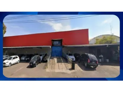 LOTE 075 - PRÉDIO COMERCIAL - Avenida José Andraus Gassani, nº 4970, Distrito Industrial, Uberlândia/MG, Área de 5.321,00m² com todas as dependências, instalações e benfeitorias