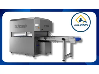 LOTE 000 - 3 Empacotadeiras de Alto Vácuo - Equipamentos industriais para processamento e embalagem.