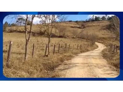 LOTE 081 - GLEBA DE TERRAS - Área de 2,42 hectares (24.200m²), parte ideal da Fazenda da Máquina, Zona Rural, Guaxupé/MG