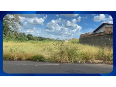 LOTE 062 - LOTE - Área de 4.450m², Avenida dos Emboabas, confrontando com Rua Marechal Deodoro da Fonseca, Av. Tiradentes e Quintino Bocaiúva, Manga/MG
