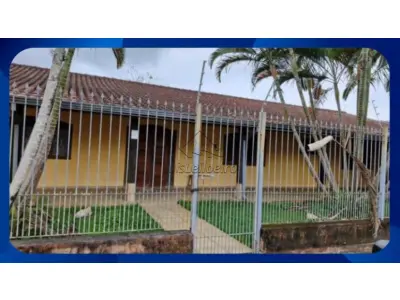 LOTE 040 - CASA - Rua Lorena, nº 14, Sumaré, Caraguatatuba/SP, Área de 400m² de terreno e aproximadamente 150m² de área construída