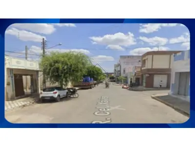 LOTE 086 - PRÉDIO - Terreno de aproximadamente 4,84m x 23,10m, Rua Coronel Xavier, Aurora/CE