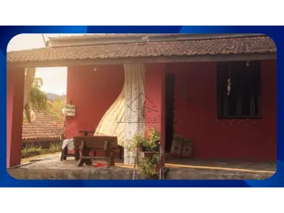 LOTE 104 - CASA - Rua da Saudades, nº 155, com edificação de 85m², Iporanga/SP, Área de 220m²