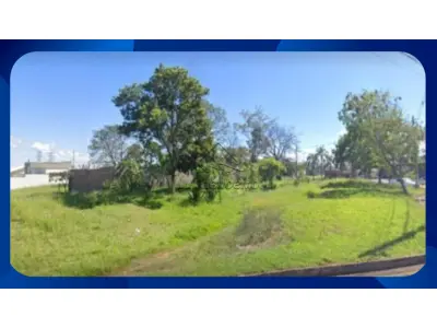 LOTE 041 - Terreno - Quota parte do terreno situado na Avenida João Pessoa, Urbelândia/MG, medindo 6,00 m x 14,00 m. (PARCELAMENTO EM ATÉ 60 MESES)