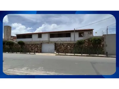 LOTE 022 - CASA RESIDENCIAL - composta de dois pavimentos, com área de 466,80m², localizada na Avenida Beira Mar (projetada), Distrito de Pontas de Pedra, Goiana/PE