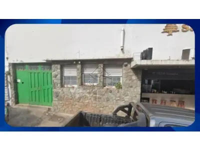 LOTE 085 - CASA (PENHORA DE 1/10) - Rua Santos Dumont, nº 336, Centro, Uberlândia/MG, Área de 260,40m² de terreno com todas as instalações, dependências e benfeitorias