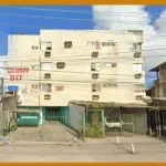 APARTAMENTO 201, EDIFÍCIO BARRA DO SOL, SITUADO À AV. ULISSES MONTARROYOS, Nº 8338, CANDEIAS, JABOATÃO DOS GUARARAPES/PE.