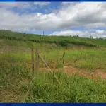 LOTE 0030 - TERRENO - Imóvel situado no lugar denominado Jardim das Macaúbas, Distrito de Conceição Itaguá, com área de 8.138,34 m², localizado no município de Brumadinho/MG.